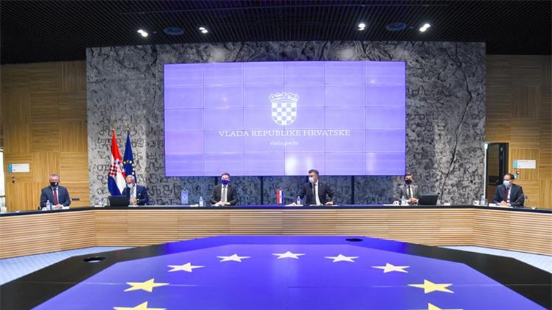 Plenković: Uvođenje eura donosi korist hrvatskim građanima, hrvatskom gospodarstvu i hrvatskom društvu